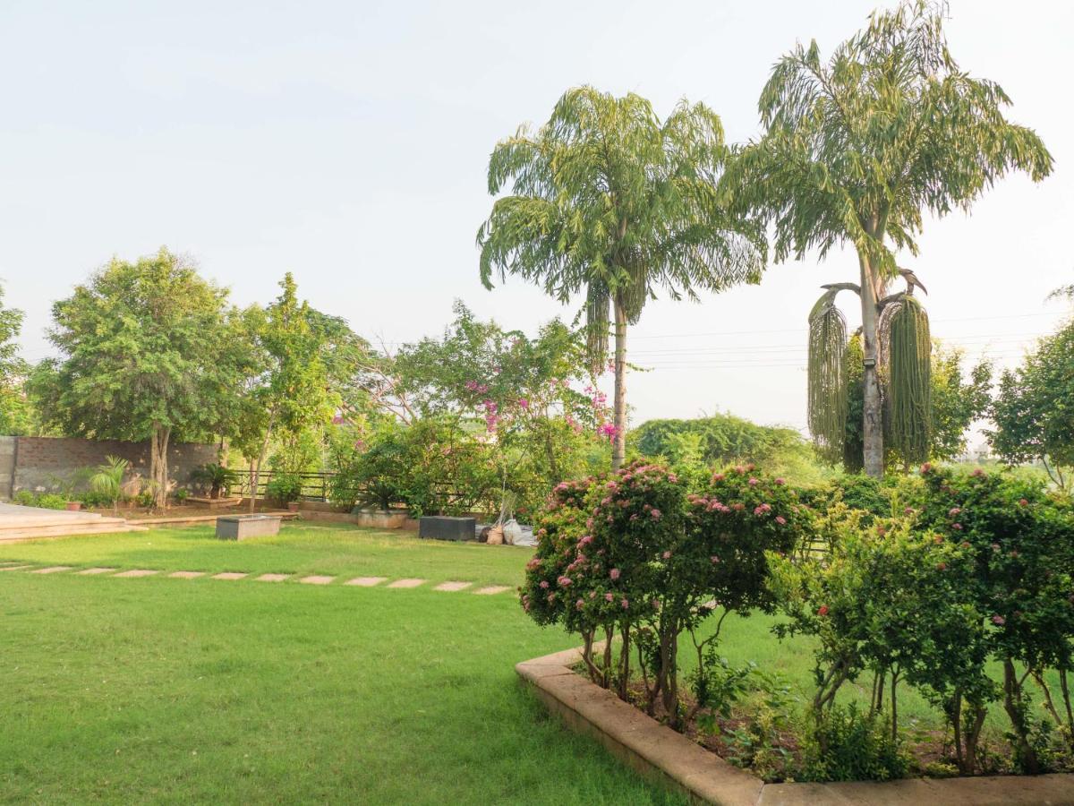 Aashreya Suites Tiruvannāmalai Zewnętrze zdjęcie